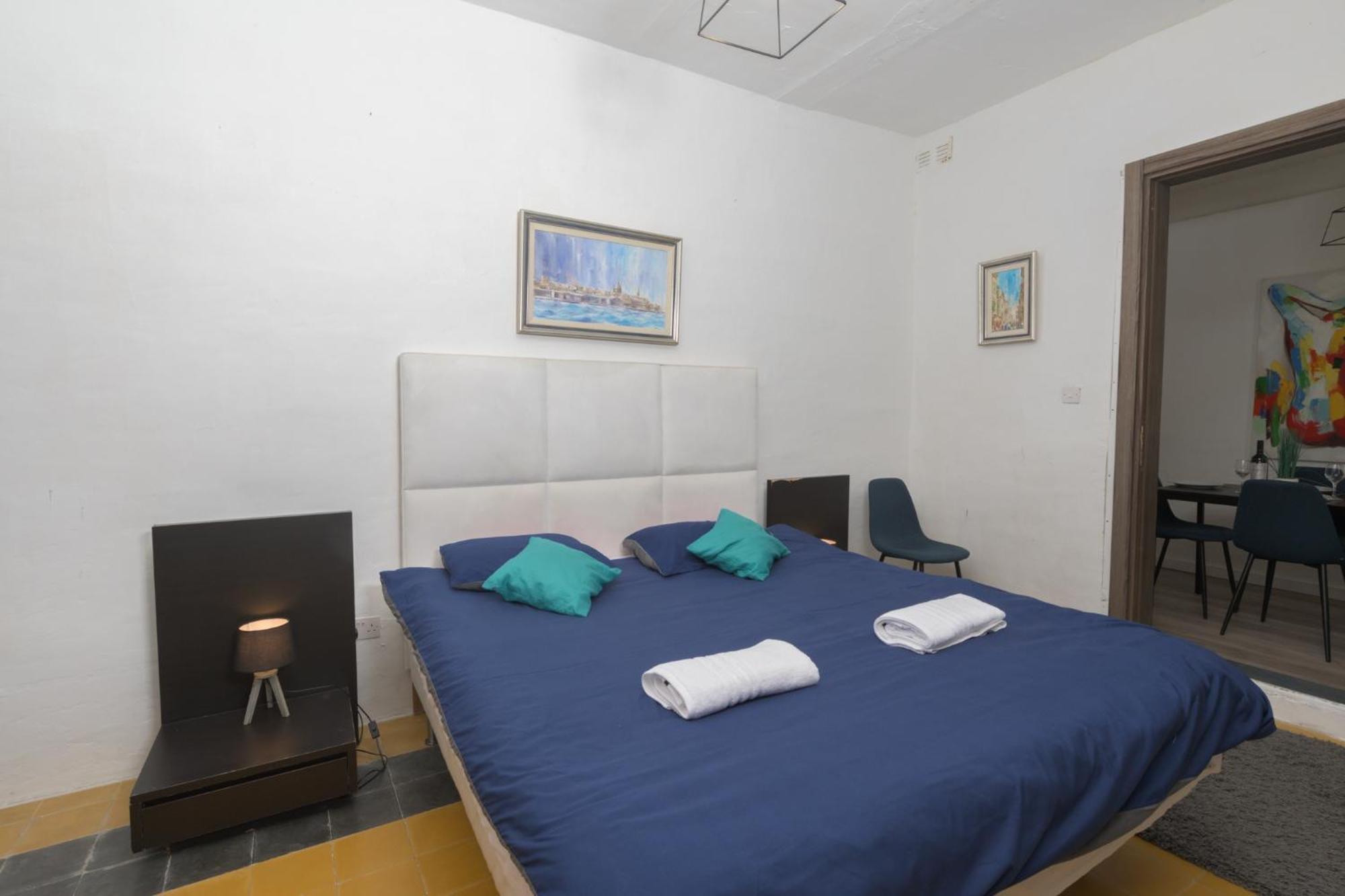 Stylish Valletta 2 Bedrooom City Centre Apartment With Terrace Экстерьер фото